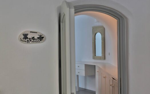 Cycladic home in Fira, Greece