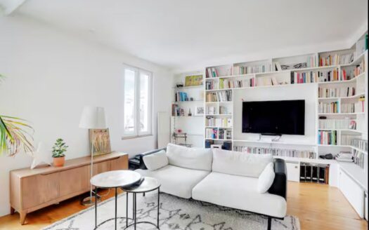 Furnished, comfortable and modern apartment