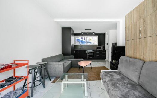 Luxury studio apartment with elevator – Popular neighborhood of Butte-aux-Cailles